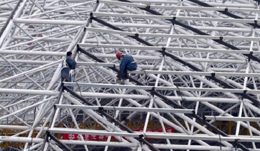 為什么鋼網架結構在建筑行業特別流行